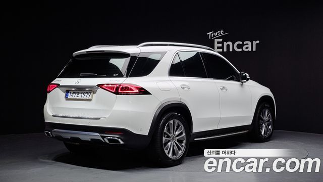 Mercedes-Benz GLE-Class GLE300d 4MATIC
