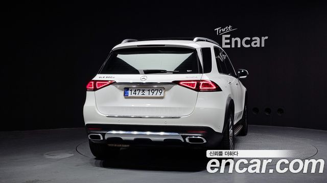 Mercedes-Benz GLE-Class GLE300d 4MATIC
