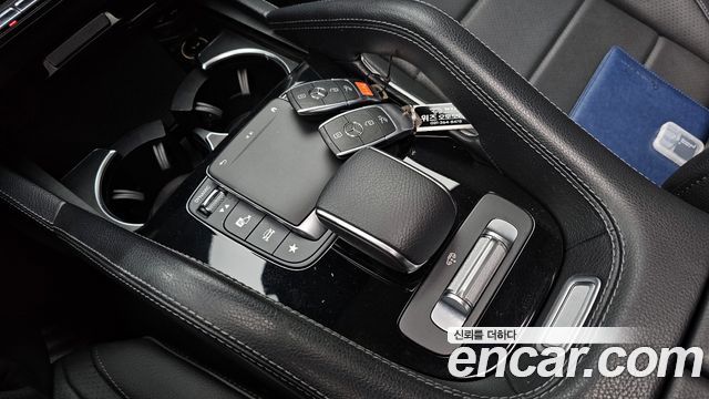 Mercedes-Benz GLE-Class GLE300d 4MATIC