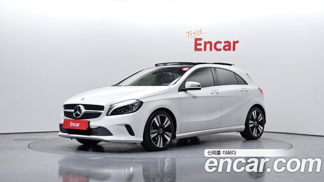 Mercedes-Benz A-Class A200