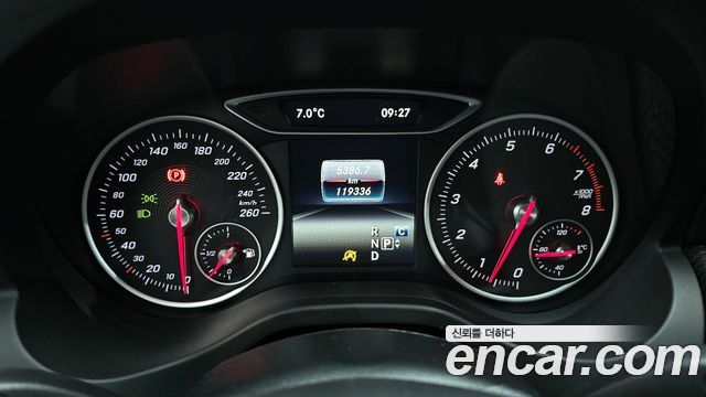 Mercedes-Benz A-Class A200