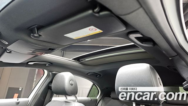 Mercedes-Benz A-Class A200
