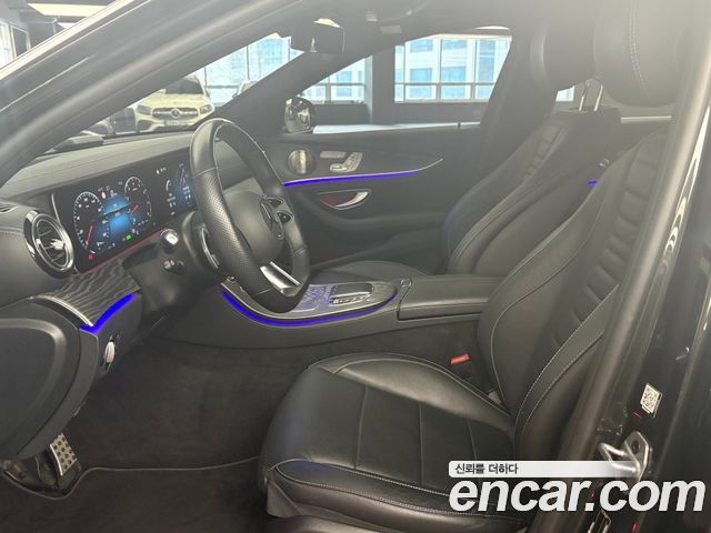 Mercedes-Benz E-Class E350 4MATIC AMG Line