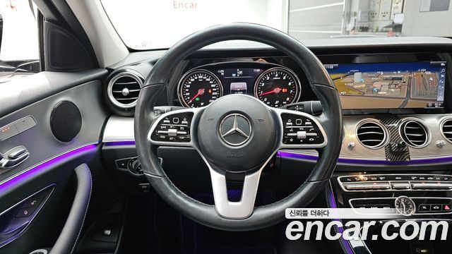 Mercedes-Benz E-Class E300 Avantgarde