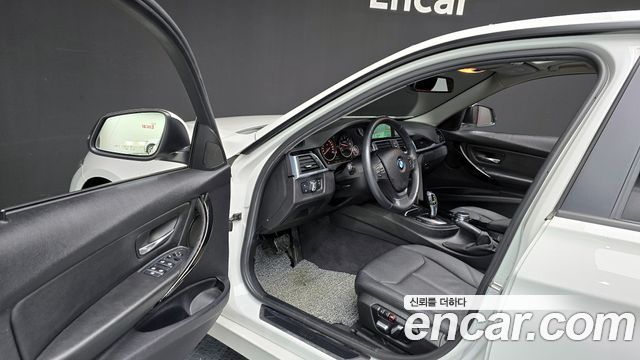 BMW 3-Series 320d