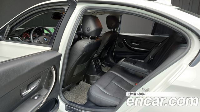 BMW 3-Series 320d