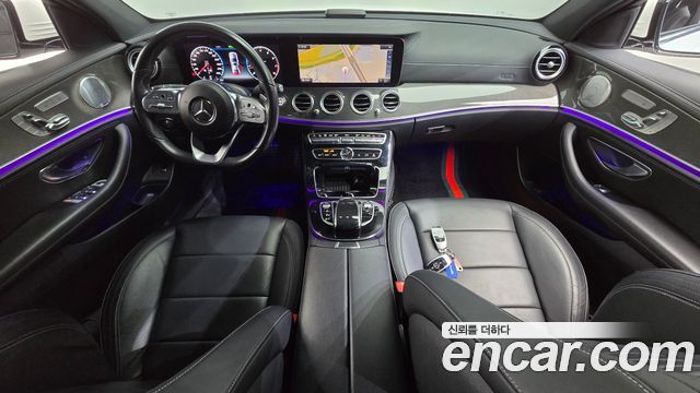 Mercedes-Benz E-Class E350 4MATIC AMG Line