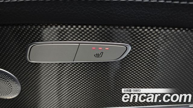 Mercedes-Benz E-Class E350 4MATIC AMG Line