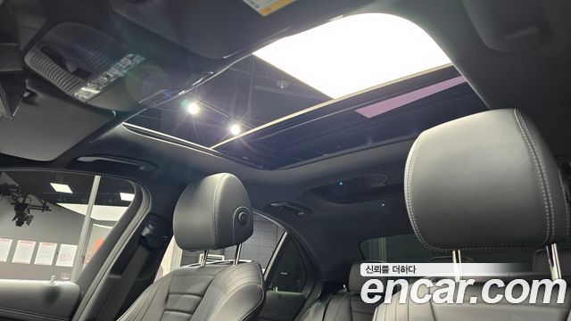 Mercedes-Benz E-Class E350 4MATIC AMG Line