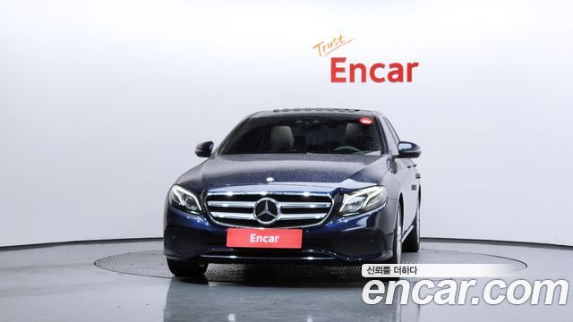 Mercedes-Benz E-Class E220d Avantgarde