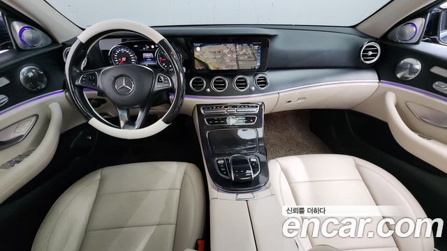 Mercedes-Benz E-Class E220d Avantgarde
