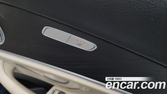 Mercedes-Benz E-Class E220d Avantgarde