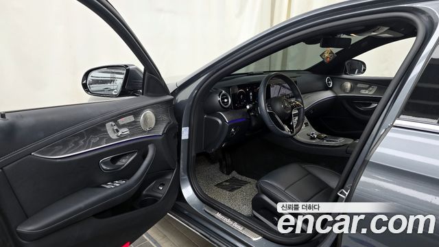 Mercedes-Benz E-Class E350 4MATIC Exclusive