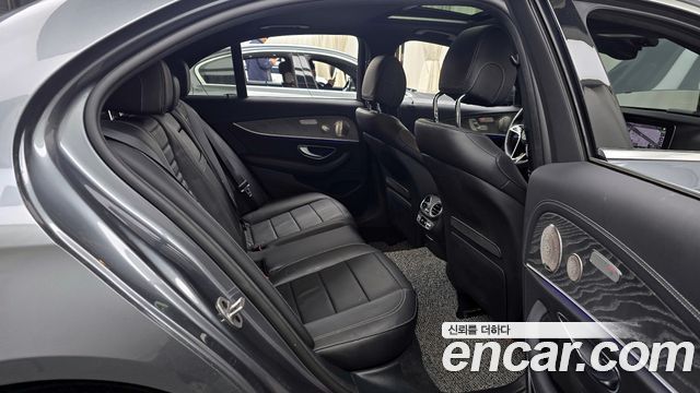Mercedes-Benz E-Class E350 4MATIC Exclusive