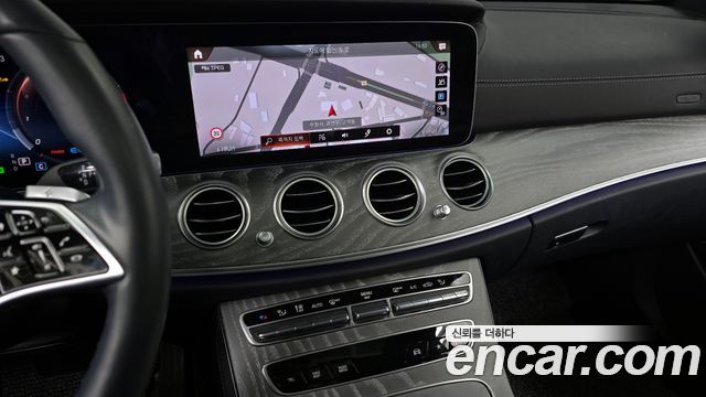 Mercedes-Benz E-Class E350 4MATIC Exclusive
