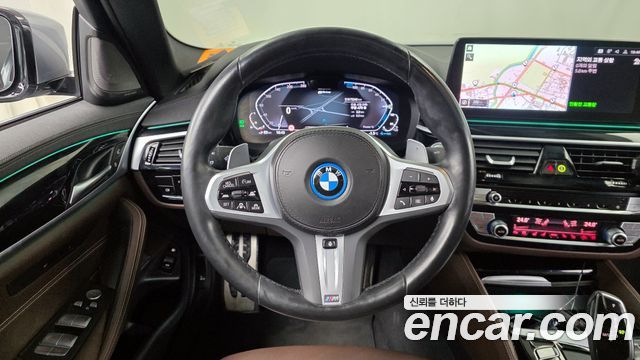 BMW 5-Series 530e M Sport
