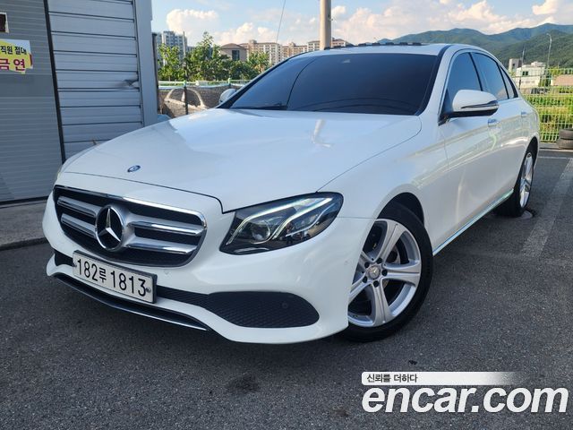 Mercedes-Benz E-Class E220 Bluetec Avantgarde