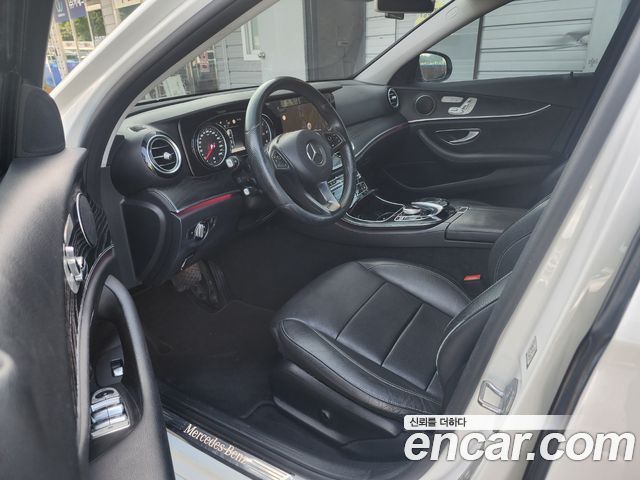 Mercedes-Benz E-Class E220 Bluetec Avantgarde