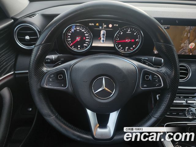 Mercedes-Benz E-Class E220 Bluetec Avantgarde