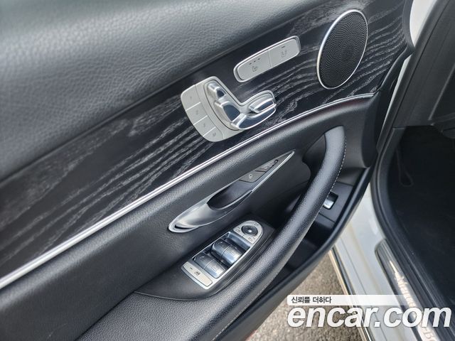 Mercedes-Benz E-Class E220 Bluetec Avantgarde