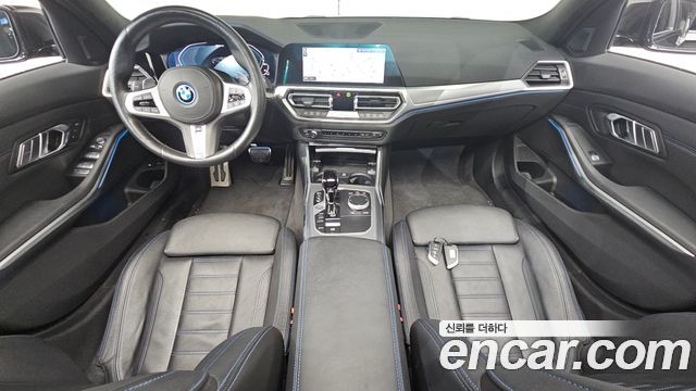 BMW 3-Series 330e M Sport