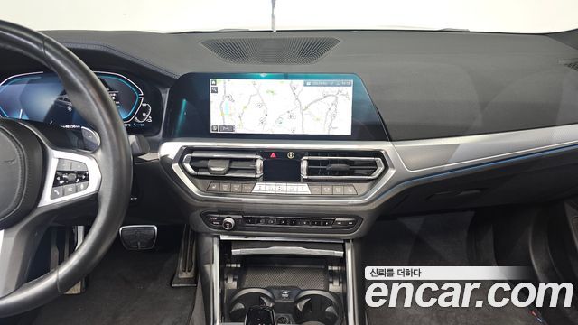 BMW 3-Series 330e M Sport