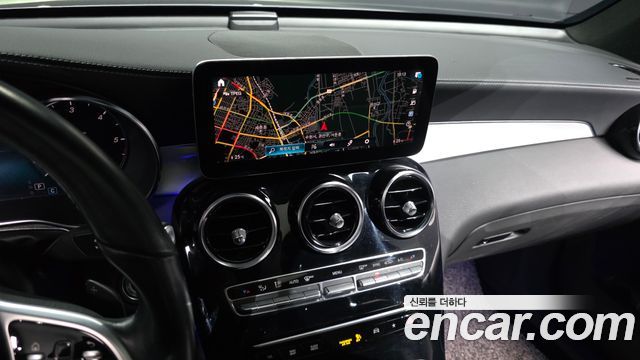 Mercedes-Benz GLC-Class GLC220 d 4MATIC