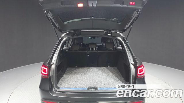 Mercedes-Benz GLC-Class GLC220 d 4MATIC