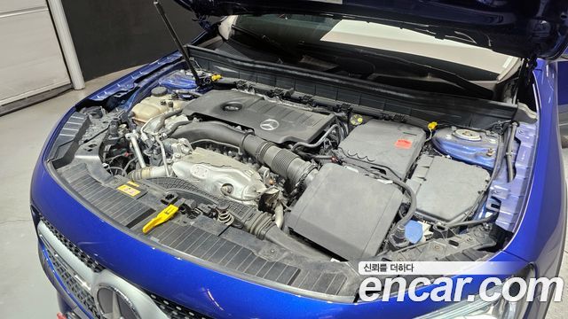 Mercedes-Benz GLB-Class GLB250 4MATIC