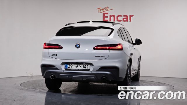 BMW X4 xDrive20i M Sports X Onlile Exclusive Edition