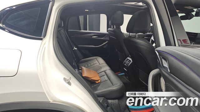 BMW X4 xDrive20i M Sports X Onlile Exclusive Edition