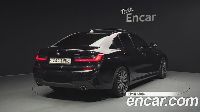 BMW 3-Series 320i M Sport