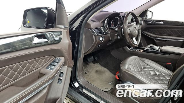 Mercedes-Benz GLS-Class GLS500 4MATIC