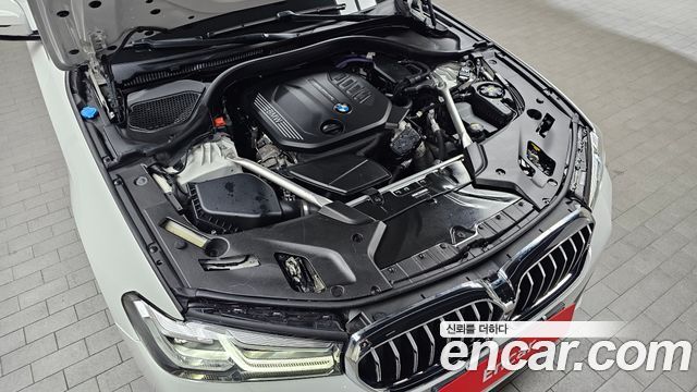 BMW 5-Series 523d M Sport