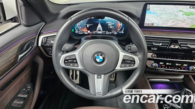 BMW 5-Series 523d M Sport