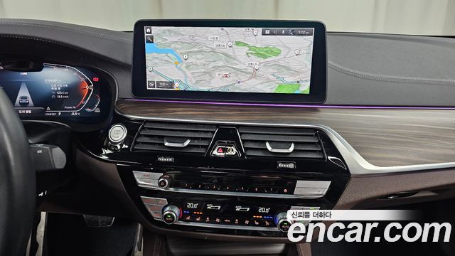 BMW 5-Series 523d M Sport
