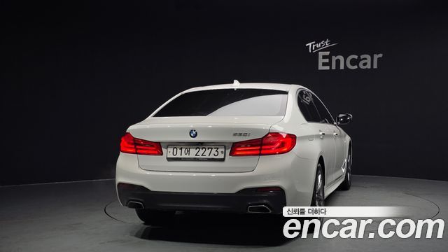 BMW 5-Series 530i M Sport Package Plus