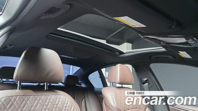 BMW 5-Series 530i M Sport Package Plus