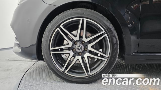 Mercedes-Benz V-Class V250 Bluetec