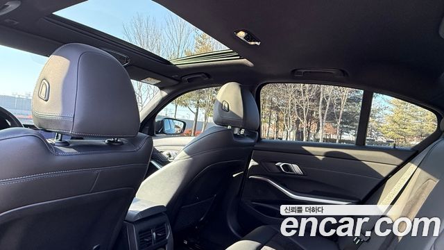 BMW 3-Series 320i M Sport