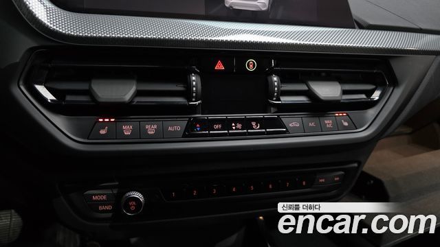 BMW 1-Series 120i Advantage