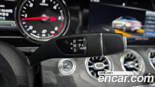 Mercedes-Benz E-Class E220d Cabriolet