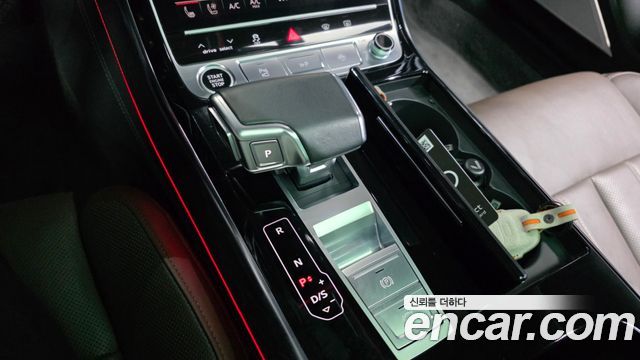 Audi A8 55 TFSI Quattro Premium LWB