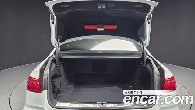 Audi A8 55 TFSI Quattro Premium LWB
