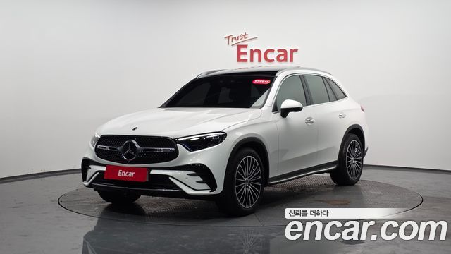 Mercedes-Benz GLC-Class GLC300 4MATIC AMG Line