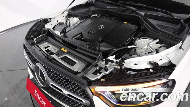 Mercedes-Benz GLC-Class GLC300 4MATIC AMG Line