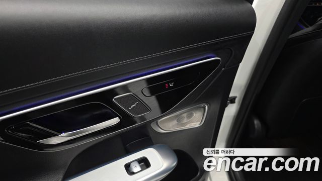 Mercedes-Benz GLC-Class GLC300 4MATIC AMG Line