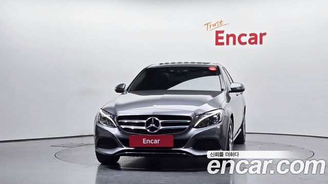 Mercedes-Benz C-Class C200 Avantgarde