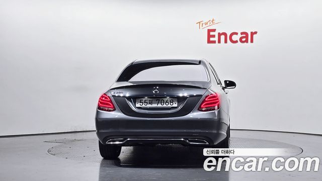 Mercedes-Benz C-Class C200 Avantgarde