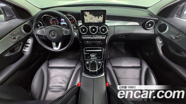 Mercedes-Benz C-Class C200 Avantgarde
